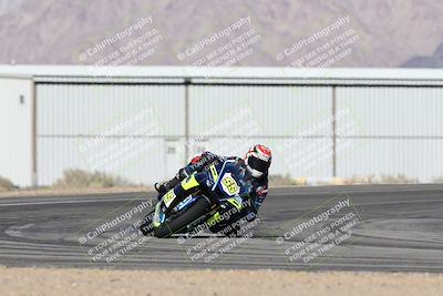 media/Jan-15-2026-Racers Edge (Thu) [[dfebeb70ab]]/2-A Group/Session 3 (Turn 16)/